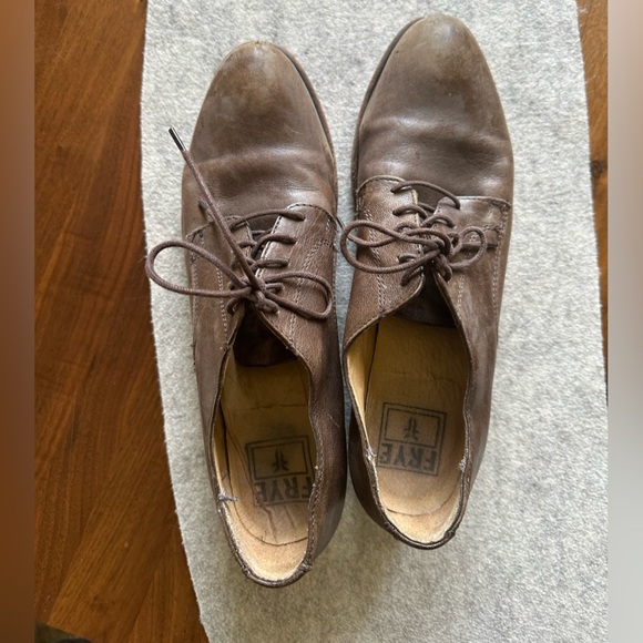 Frye Carson Derby Oxfords - Picture 2 of 5